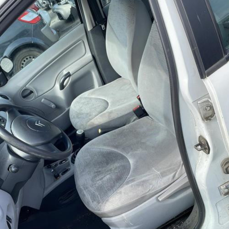 Serrure avant droit CITROEN C3 1 Photo n°8