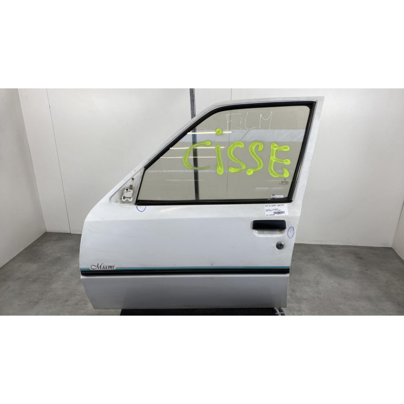 Porte avant gauche PEUGEOT 205 Photo n°4