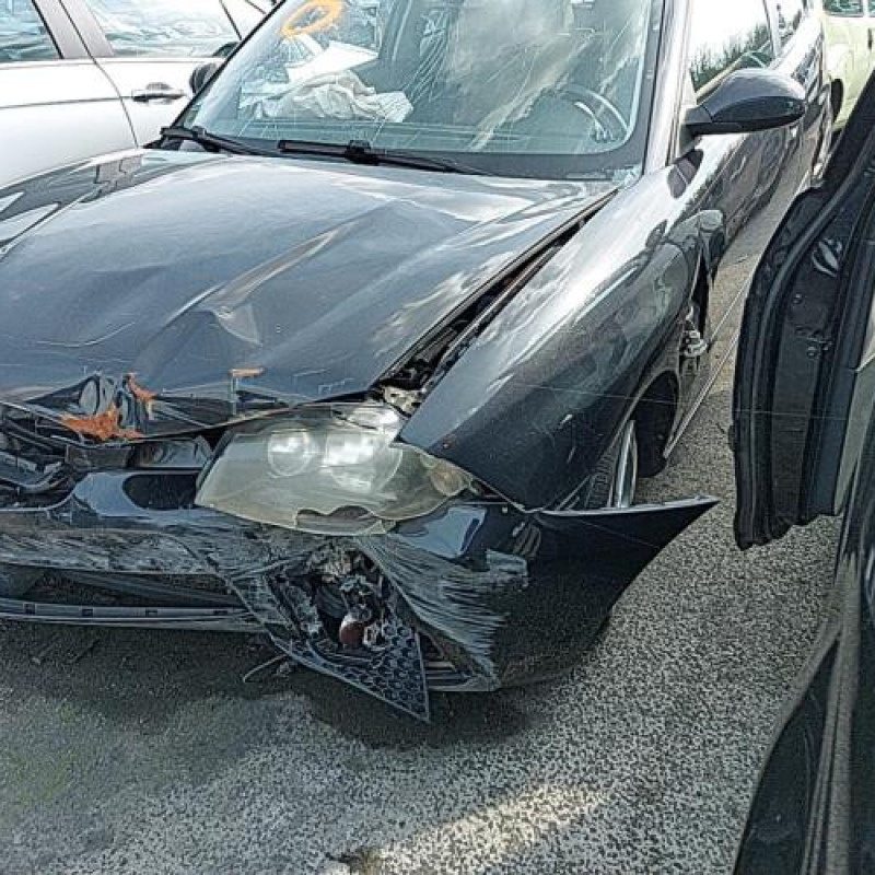 Feu arriere principal droit (feux) SEAT IBIZA 3 Photo n°6