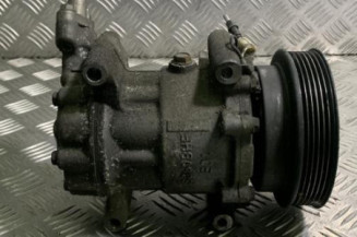 Compresseur clim RENAULT CLIO 2 Photo n°1
