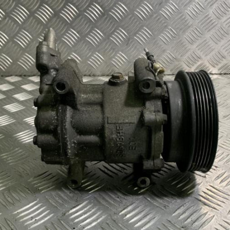 Compresseur clim RENAULT CLIO 2 Photo n°1