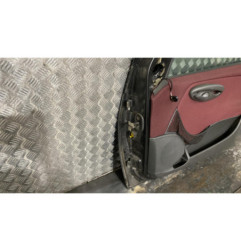 Porte avant droit FIAT PUNTO 2 Photo n°1
