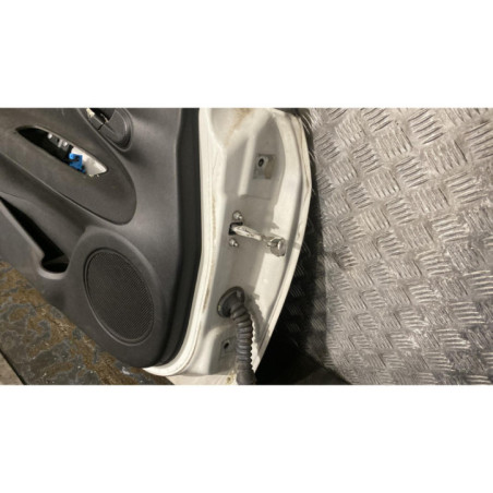 Porte avant gauche FIAT PUNTO EVO 3 Photo n°1