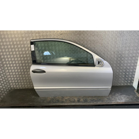 Porte avant droit MERCEDES CLASSE C 203 COUPE SPORT Photo n°1
