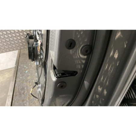 Porte avant droit VOLKSWAGEN PASSAT 5