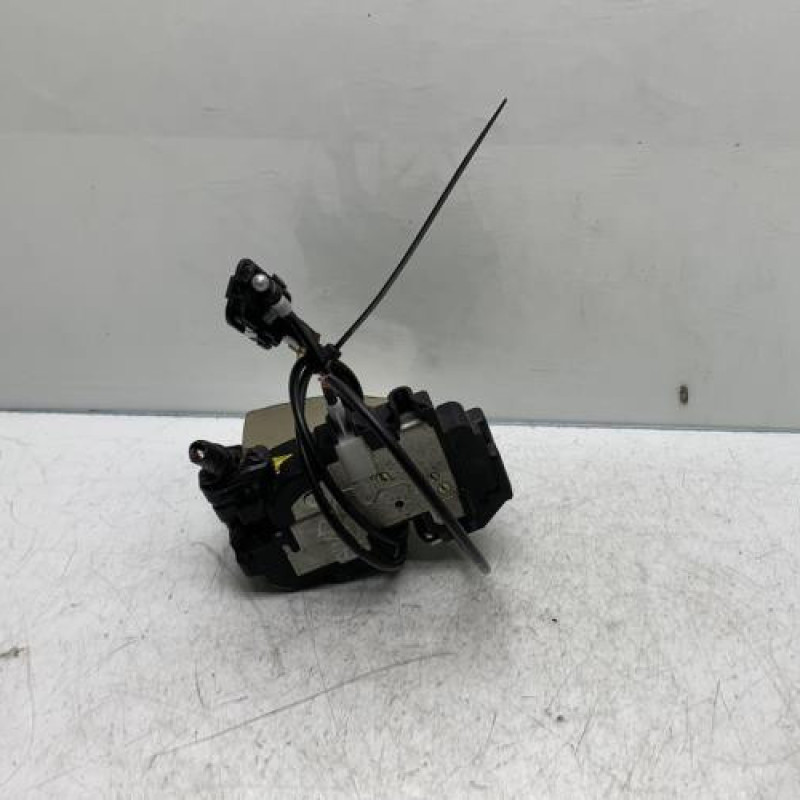 Serrure avant droit NISSAN NOTE 1 Photo n°3