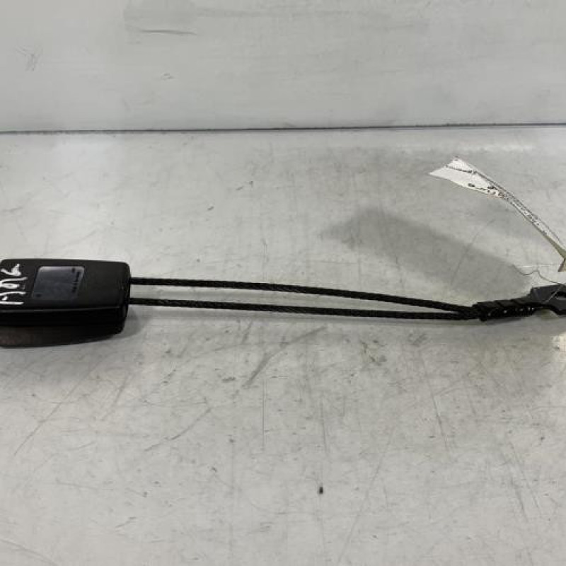 Attache ceinture arriere gauche MERCEDES CLASSE A 168 Photo n°2