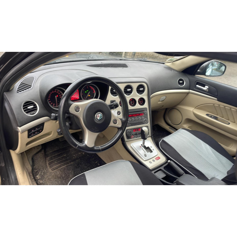 Porte arriere droit ALFA ROMEO 159 Photo n°8