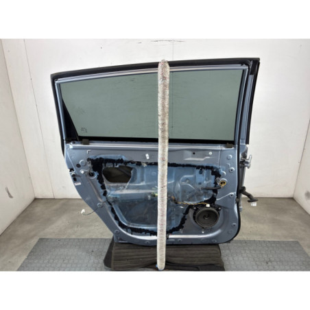 Porte arriere gauche TOYOTA COROLLA VERSO 2 Photo n°1