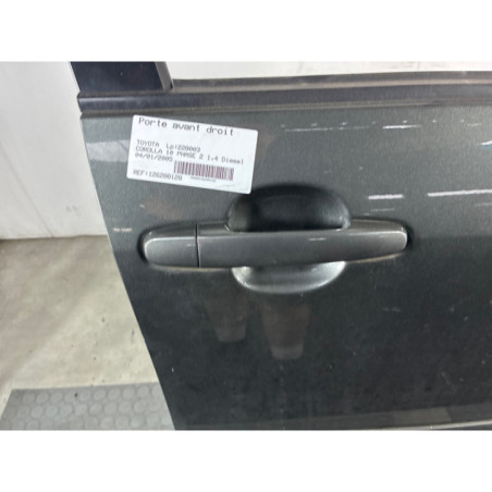 Porte avant droit TOYOTA COROLLA 10 Photo n°1