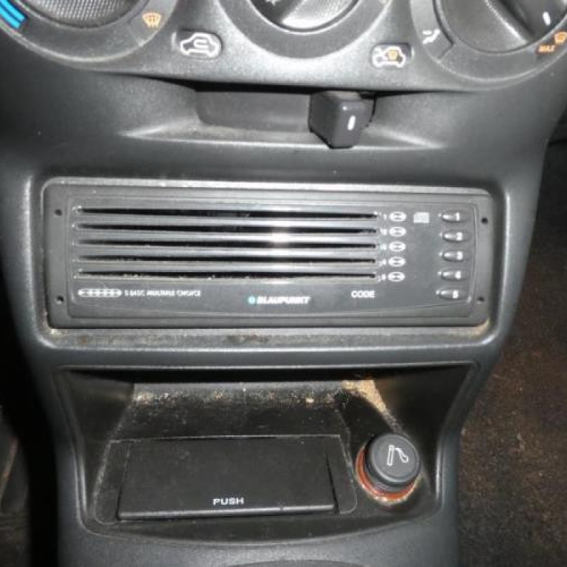 Leve vitre electrique avant droit FIAT PUNTO 2 Photo n°9