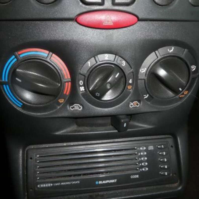 Leve vitre electrique avant droit FIAT PUNTO 2 Photo n°10