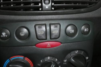 Leve vitre electrique avant droit FIAT PUNTO 2