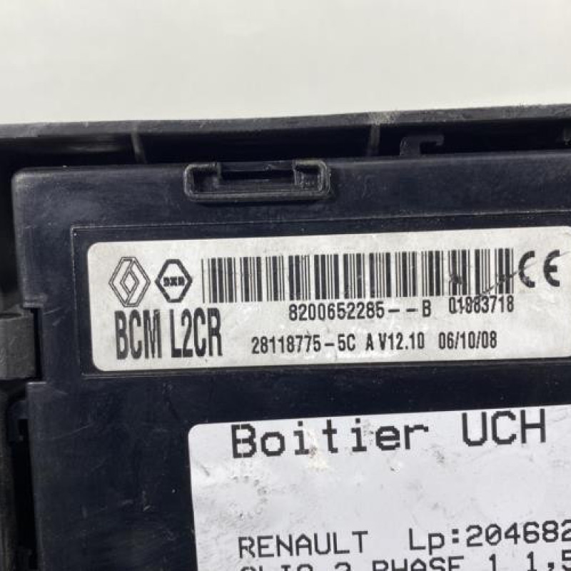 Boitier UCH RENAULT CLIO 3 Photo n°2