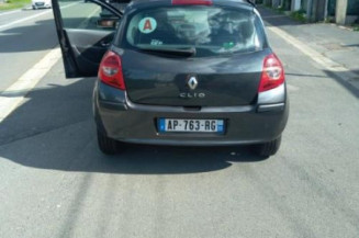 Boitier UCH RENAULT CLIO 3