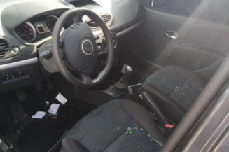 Boitier UCH RENAULT CLIO 3