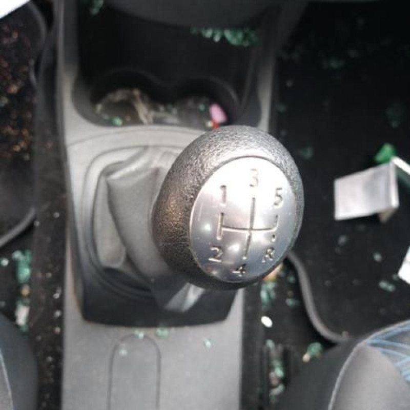 Boitier UCH RENAULT CLIO 3 Photo n°12