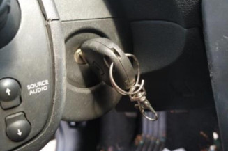 Boitier UCH RENAULT CLIO 3