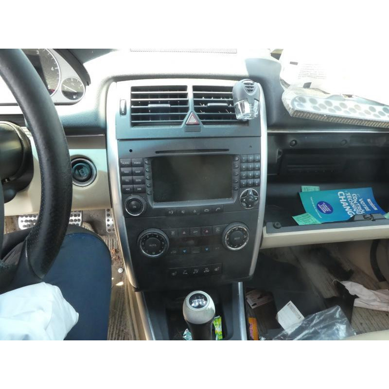 Porte arriere gauche MERCEDES CLASSE B 245 Photo n°13