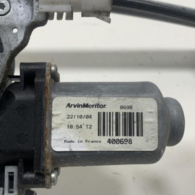 Leve vitre electrique avant droit NISSAN ALMERA TINO Photo n°3