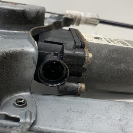 Leve vitre electrique avant droit NISSAN ALMERA TINO