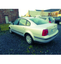 Porte arriere gauche VOLKSWAGEN PASSAT 4