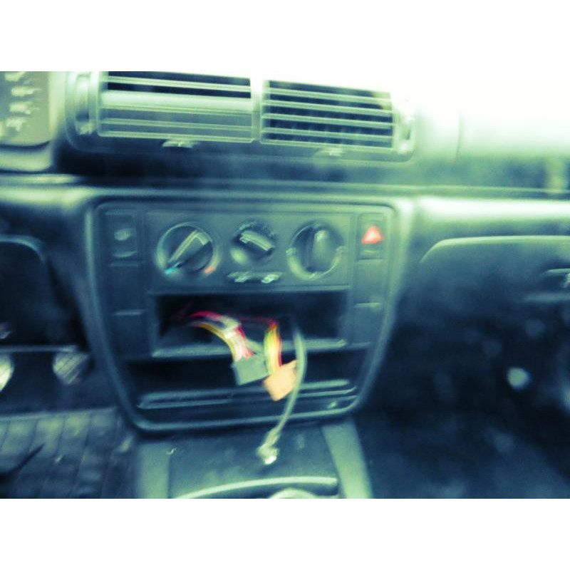 Porte arriere gauche VOLKSWAGEN PASSAT 4 Photo n°14