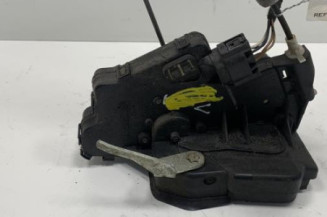 Serrure avant droit BMW SERIE 3 E46