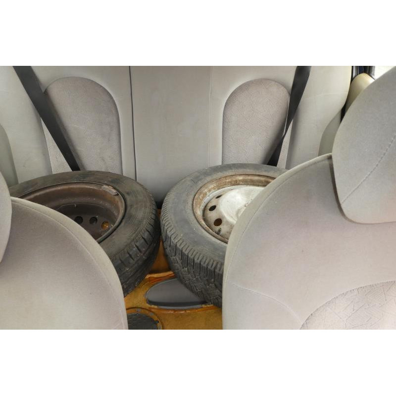 Porte avant droit FORD FIESTA 4 Photo n°8