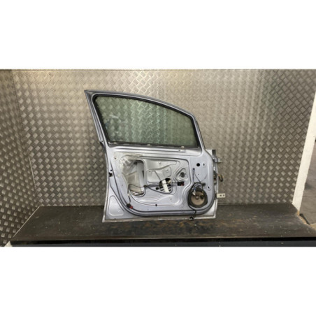 Porte avant gauche OPEL CORSA D Photo n°1