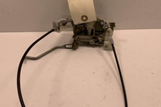Serrure avant droit TOYOTA YARIS 1