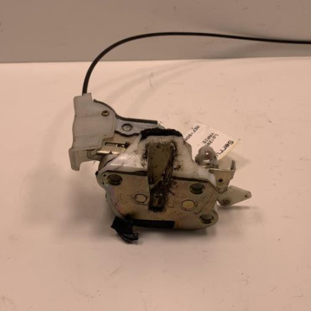 Serrure avant gauche TOYOTA YARIS 1