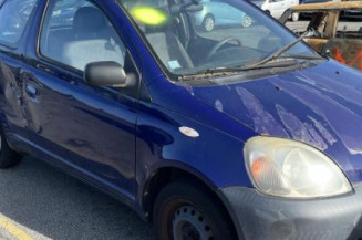 Leve vitre electrique avant gauche TOYOTA YARIS 1