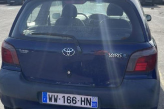 Leve vitre electrique avant gauche TOYOTA YARIS 1