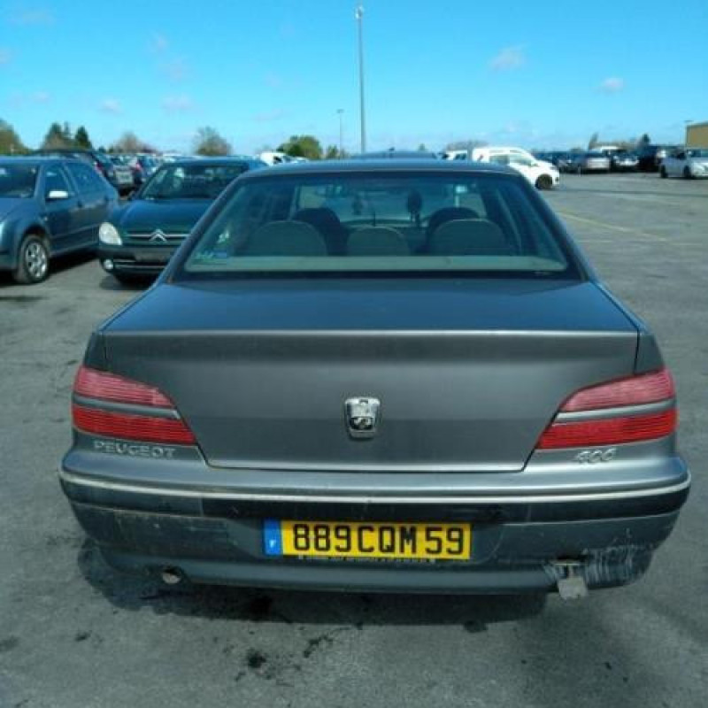 Serrure avant droit PEUGEOT 406 Photo n°5
