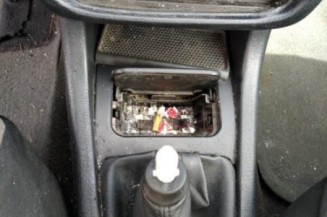 Serrure avant droit PEUGEOT 406