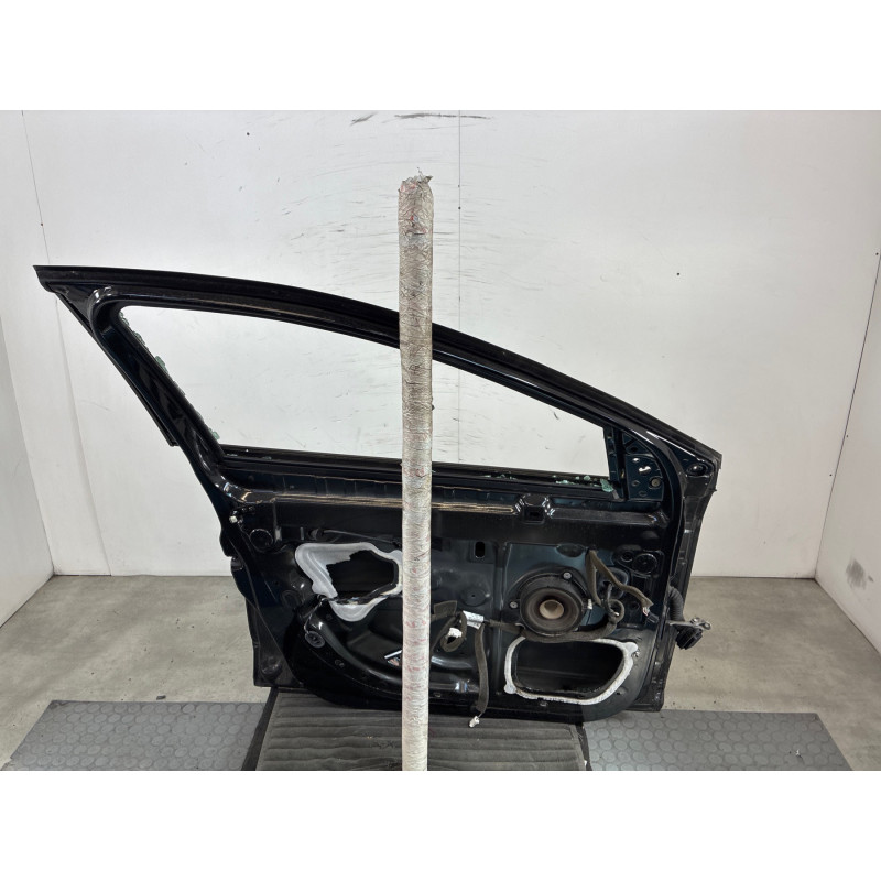 Porte avant gauche RENAULT MEGANE 3 Photo n°3