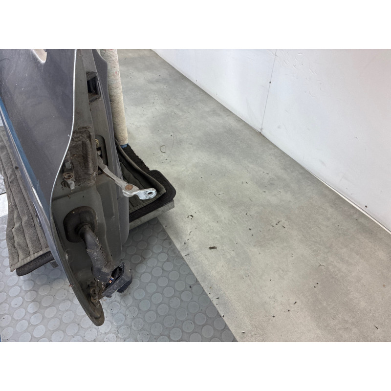 Porte avant droit RENAULT CLIO 2 Photo n°5