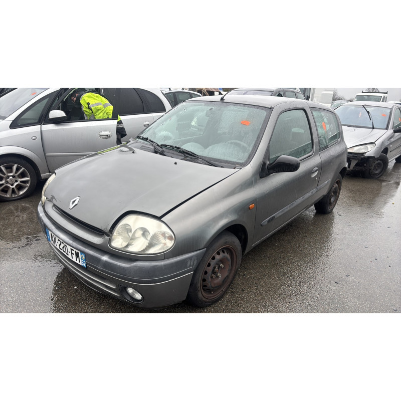 Porte avant droit RENAULT CLIO 2 Photo n°6
