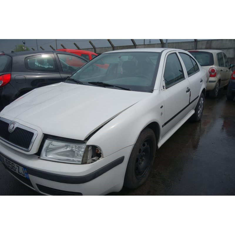 Porte avant droit SKODA OCTAVIA 1 Photo n°4