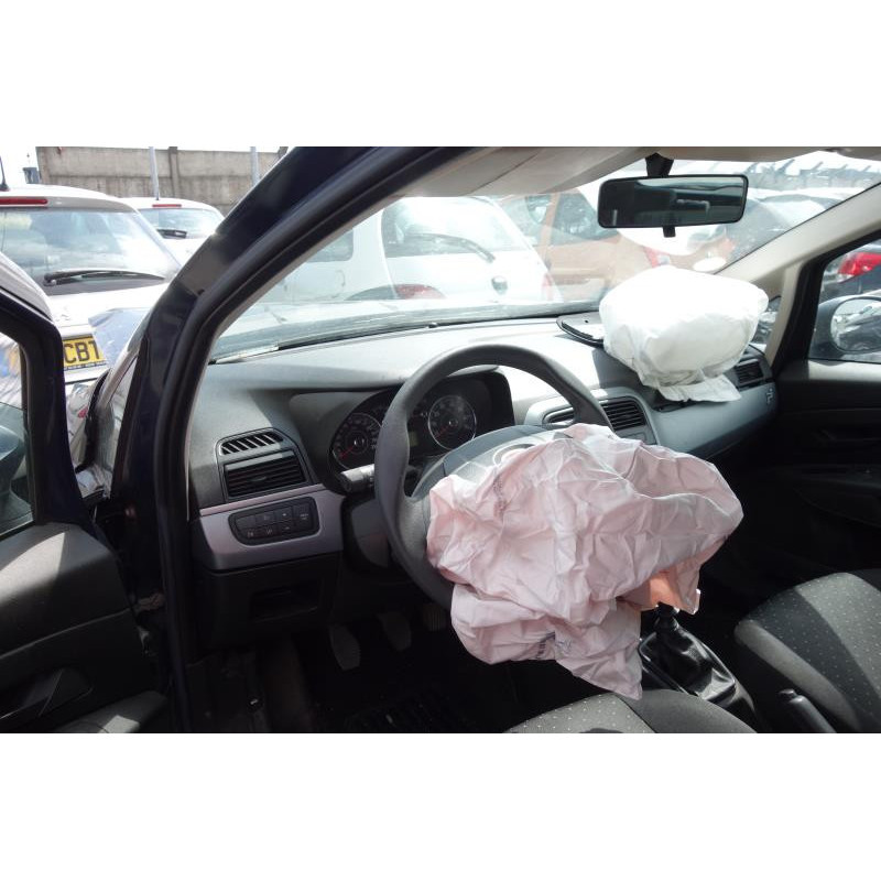 Porte avant droit FIAT GRANDE PUNTO Photo n°7