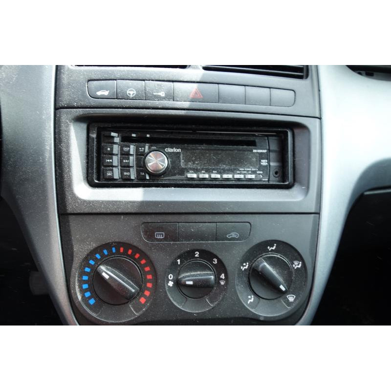 Porte avant droit FIAT GRANDE PUNTO Photo n°8
