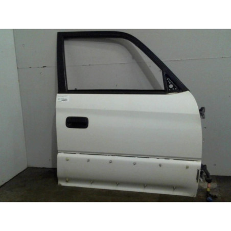 Porte avant droit TOYOTA LAND CRUISER 3 J90 Photo n°1