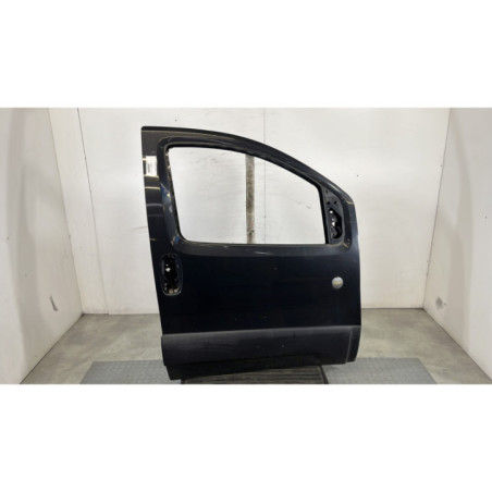 Porte avant droit PEUGEOT BIPPER Photo n°1