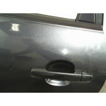 Porte arriere gauche TOYOTA AVENSIS VERSO