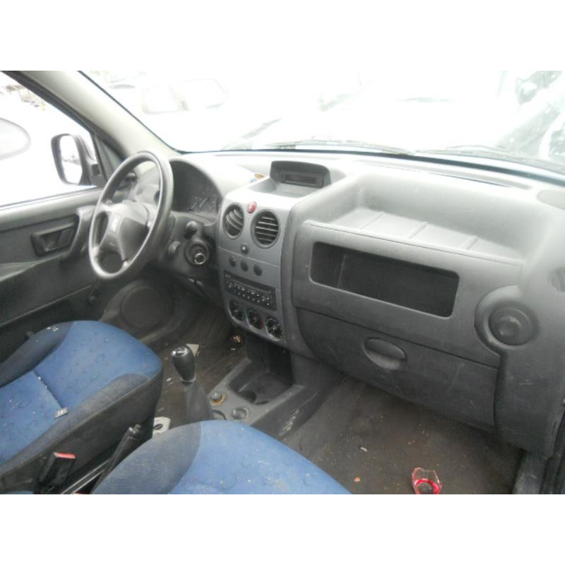 Porte avant droit PEUGEOT PARTNER 1 Photo n°7