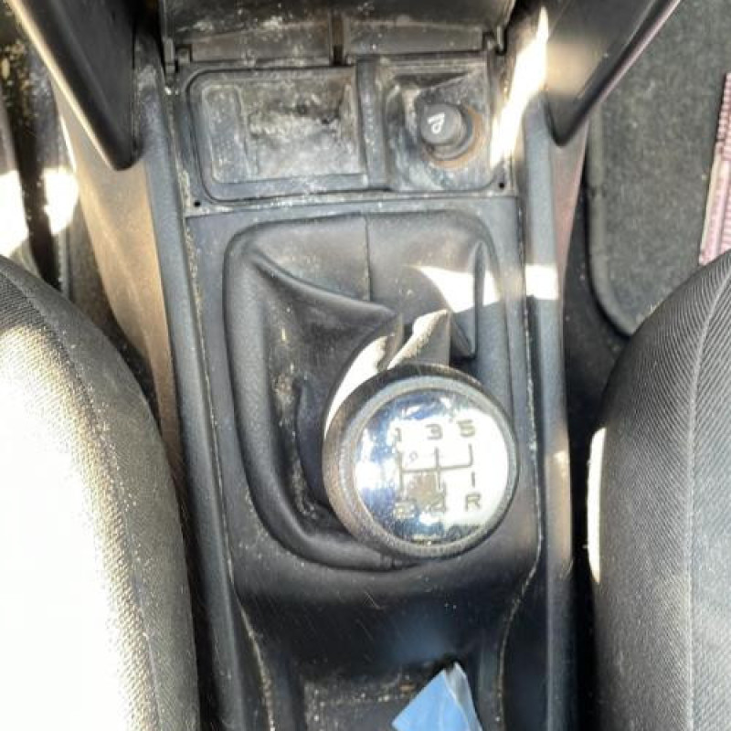 Porte avant droit PEUGEOT 207 Photo n°15