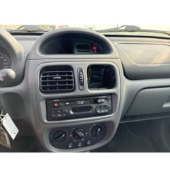 RENAULT CLIO 2 PHASE 1 1.2i - 8V