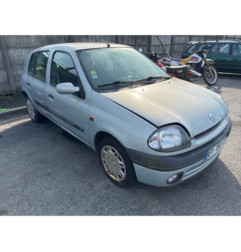 RENAULT CLIO 2 PHASE 1 1.2i - 8V