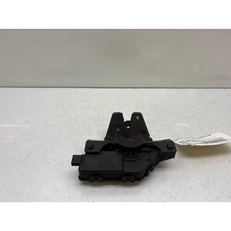 Serrure de coffre BMW SERIE 3 E46 Photo n°3